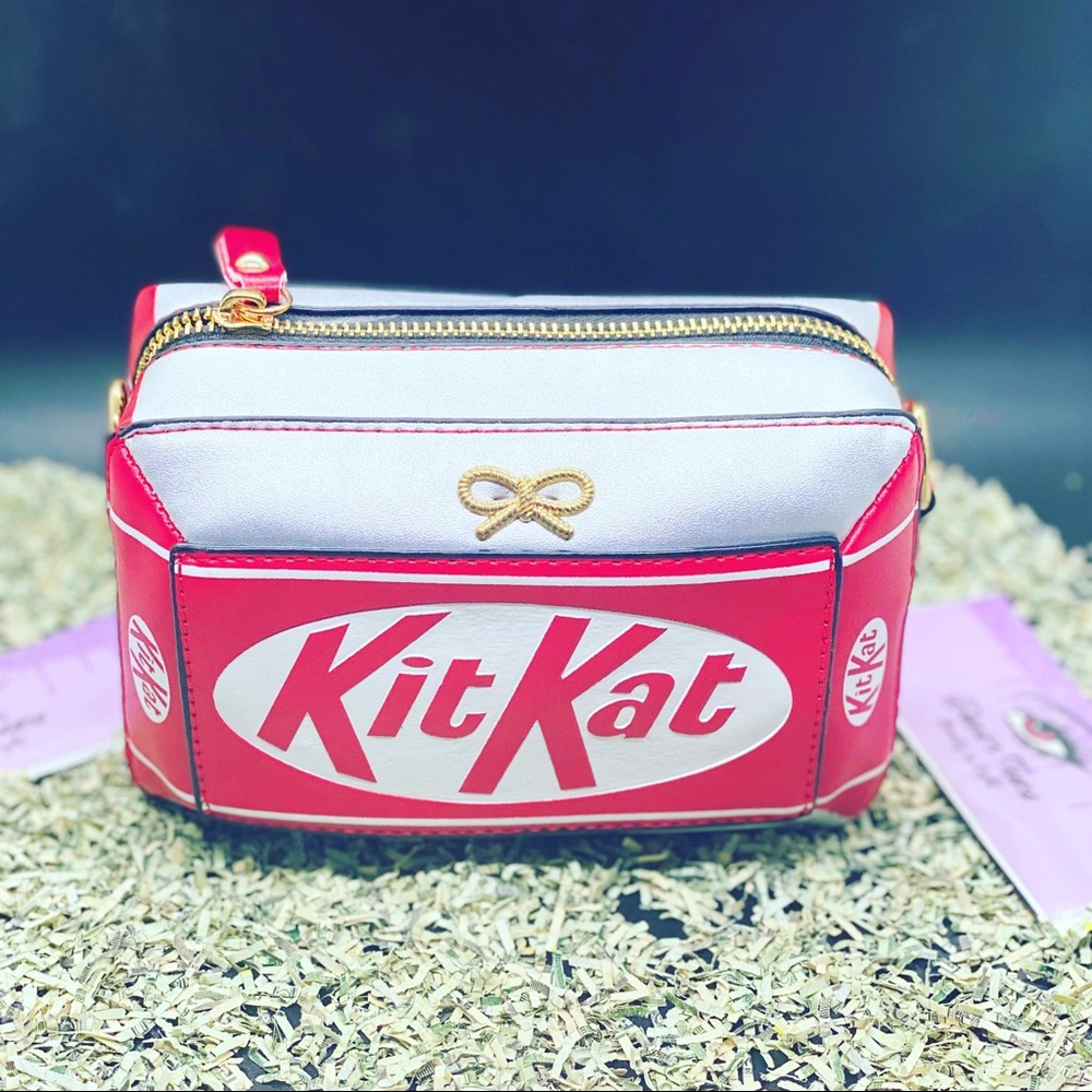 Famous chocolate purse